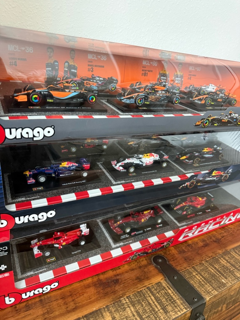Formula 1 Racing Car Set - Picture 2 of 3